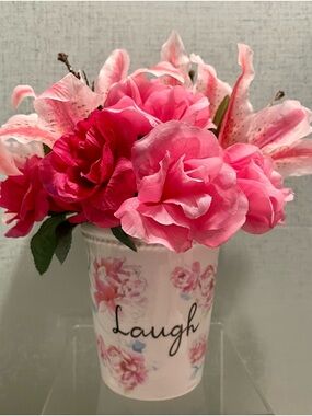 Home Essentials Pink Floral Vase with Pink Artificial Blooms GENTLY USED